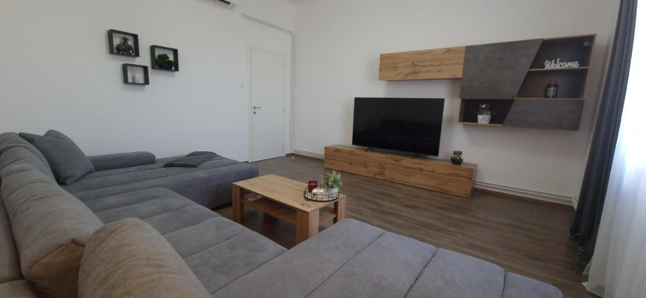 Mc Centar Apartman Lägenhet Pula Exteriör bild
