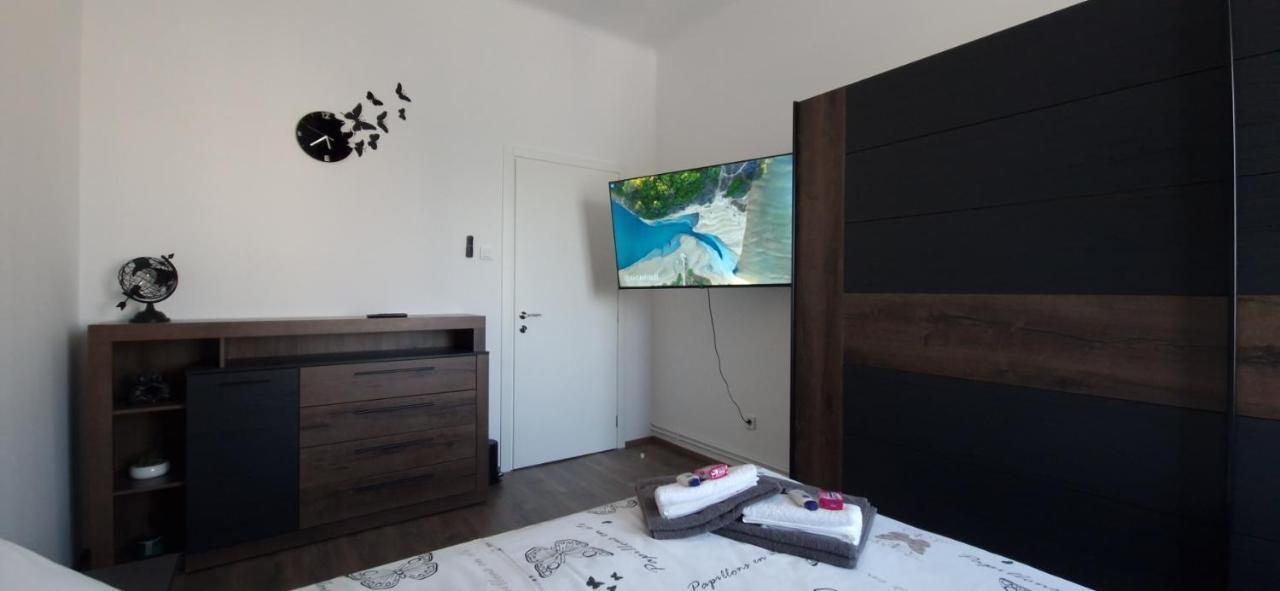 Mc Centar Apartman Lägenhet Pula Exteriör bild